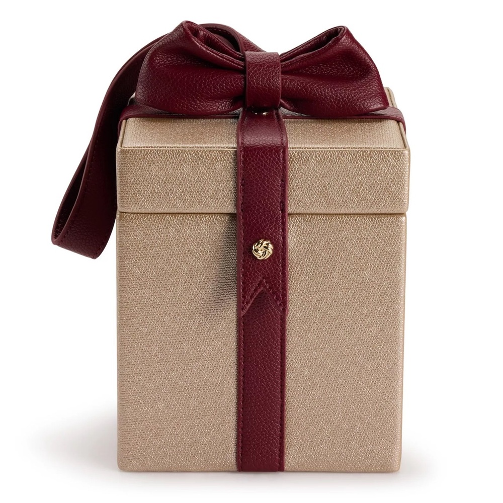 ISO LC Lauren Conrad Priya Present Box Wristlet